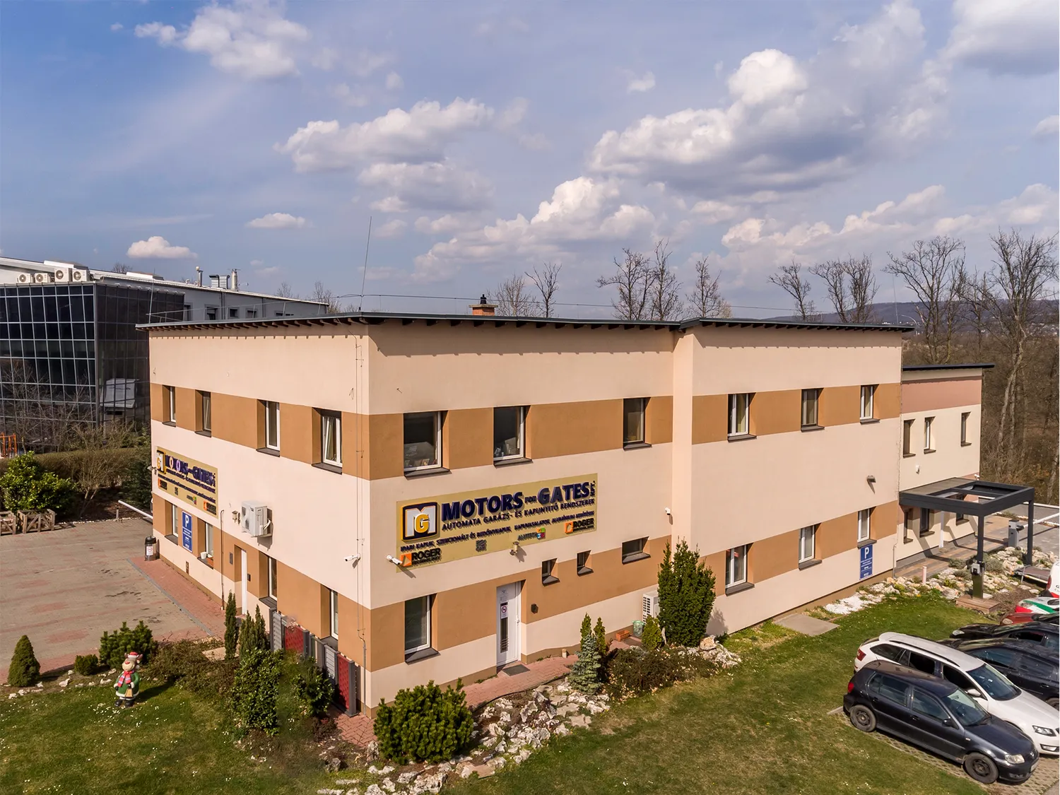 Bolti értékesítés bemutatótermünkben